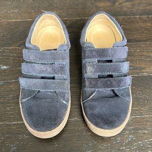 Great condition Jacadi boys navy blue Velcro tennis shoes